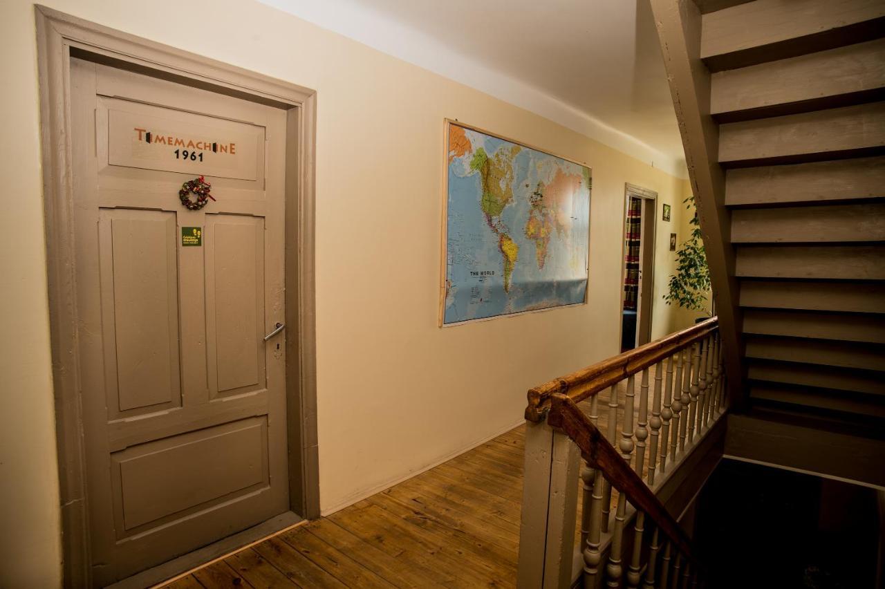 Timemachine Apartment Valmiera Esterno foto
