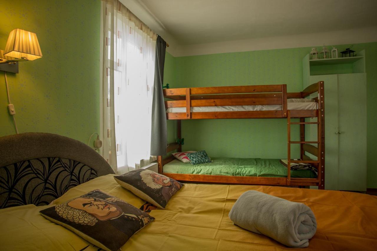 Timemachine Apartment Valmiera Esterno foto